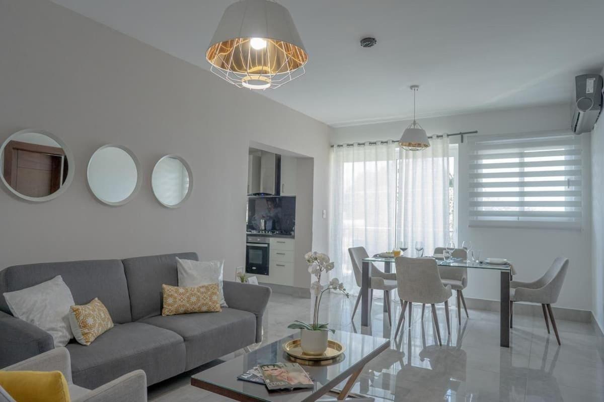 Soha Suites I Santiago De Los Caballeros Εξωτερικό φωτογραφία